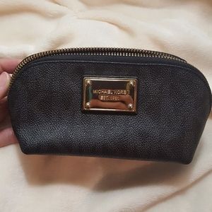 Michael Kors make up bag